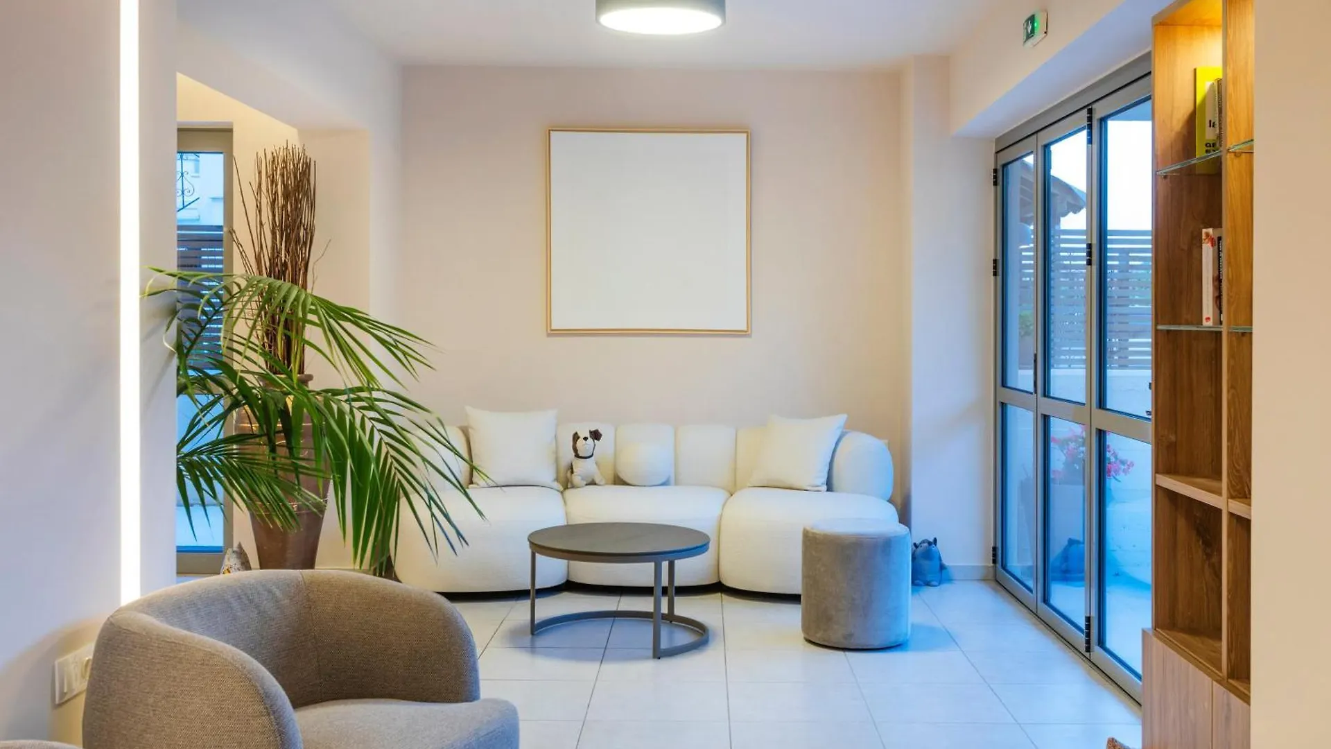 Hotel Vozina Metamorfosi  0*, Metamorfosi (Sithonia)