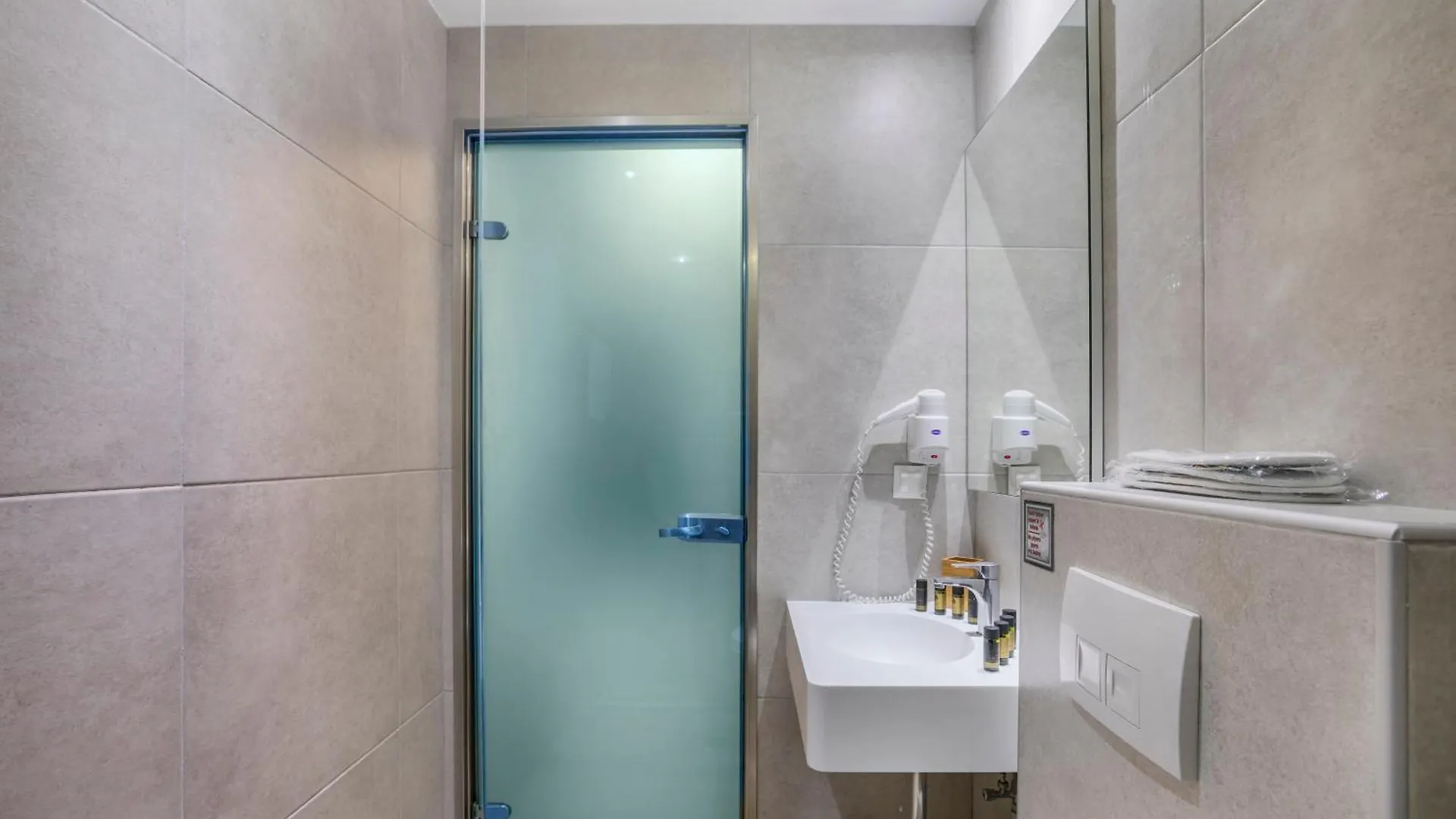 Hotel Vozina Metamorfosi