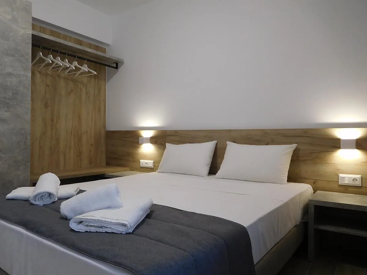 Hotel Vozina Metamorfosi  0*, Metamorfosi (Sithonia) Yunanistan