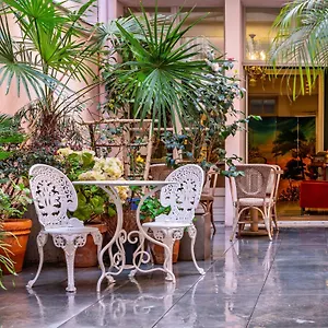 Du Danube Saint Germain Otel Paris