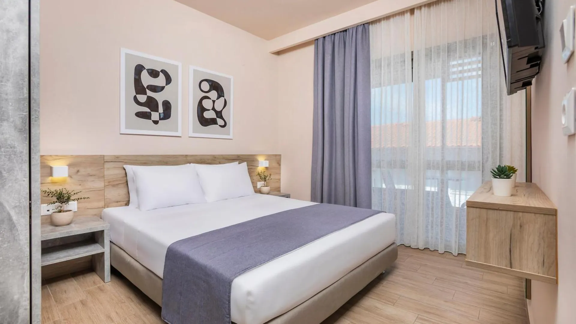 Hotel Vozina Metamorfosi  0*, Metamorfosi (Sithonia) Greece